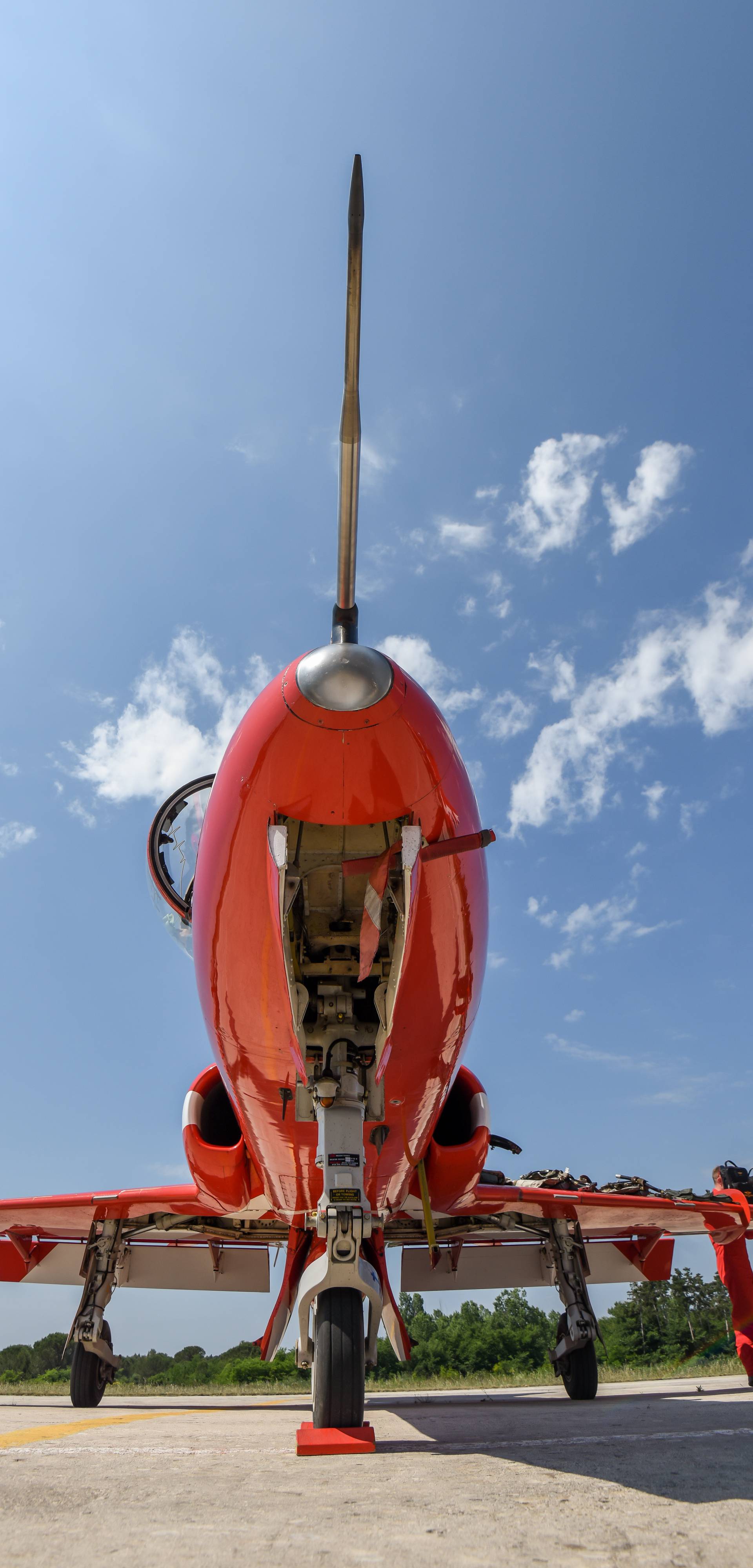 Kraljevska grupa Red Arrows posjetila je naša Krila Oluje