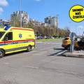 SUDAR HITNE I AUTA Nesre&cacute;a u Zagrebu: 'Voza&ccaron;icu su izvukli prolaznici. Auto je bio na krovu'