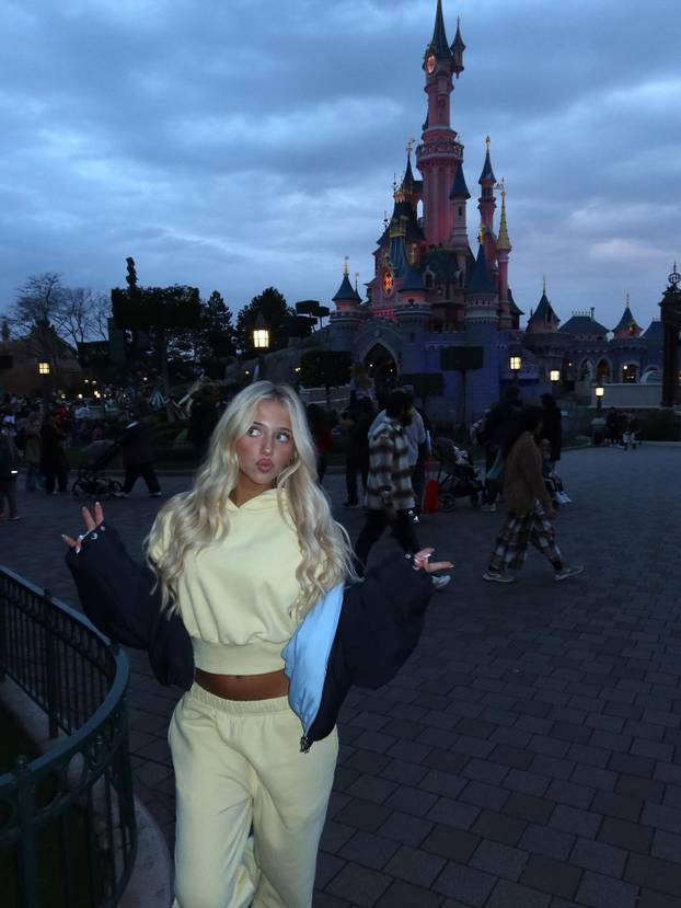 FOTO Bujna plavuša zavela je Vuškovićeva budućeg suigrača