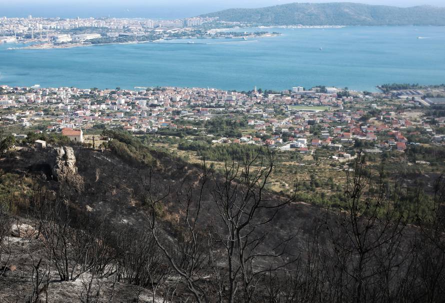 Vatrogasci spasili crkvu tako što su provalili u njen bunar: Ja san odma reka da je to sveta voda