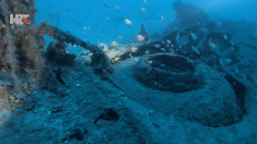 U Biševskom kanalu ronioci pronašli još jedan saveznički bombarder - leteća tvrđava B24