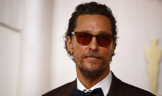 'Što ti se dogodilo?': Matthew McConaughey zabrinuo fanove fotkom, javio se David Beckham