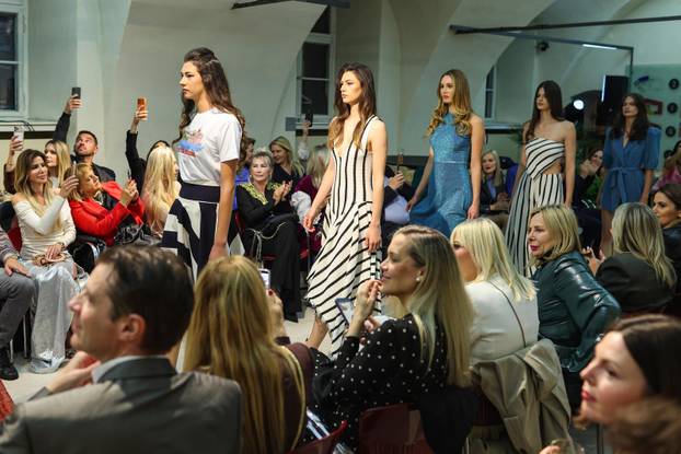 24 sata Zagreb: Modna revija brenda Duchess Snježane Schillinger u Muzeju grada Zagreba