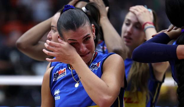 Women's World Championships - Semi Final - Italy v Brazil