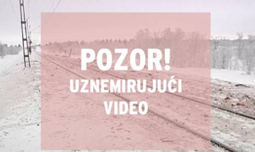 Bizarna nesreća: Putnički vlak u Švedskoj 'pomeo' 48 sobova