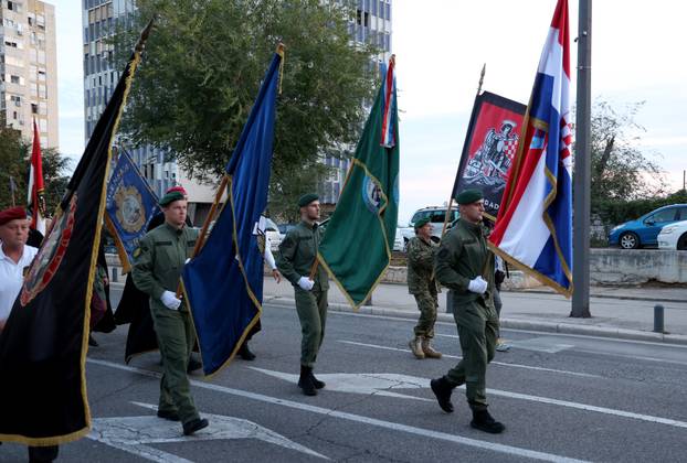 Šibenik: Mimohod branitelja povodom 33. obljetnice Spomendana Rujanskog rata
