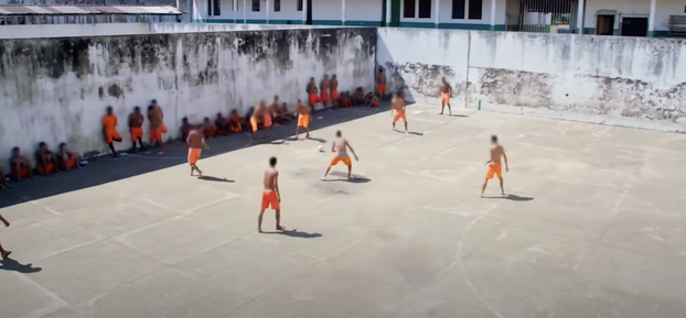 FOTO Život bivše zvijezde Reala u zatvoru. Popravlja televizore, član je čitateljskog kluba...