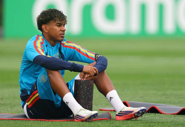 FIFA World Cup 2026 - Spain training