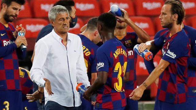 Setién preživio krizni sastanak: Vodit će Barcelonu u Ligi prvaka