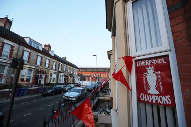 Premier League - Liverpool could win the Premier League if Manchester City drop points against Chelsea