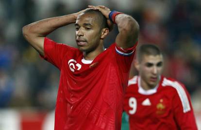 Thierry Henry ne igra za Barcelonu u Gijonu