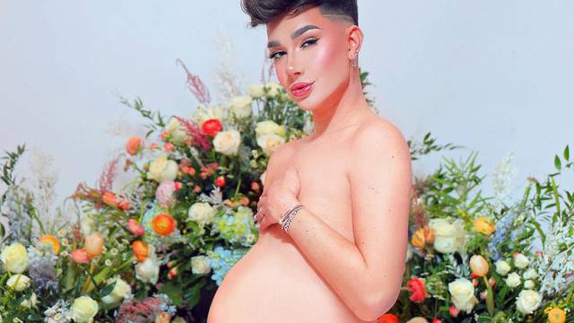 Youtuber zbunio sve trudničkim trbuščićem: Kako je to moguće?
