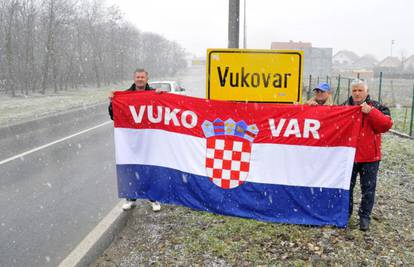 Na 'dežurstvu' 50 Vukovaraca, ali table neće biti postavljene