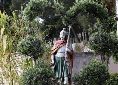 FOTO JVP Šibenik ususret Svetog Florijana položili vijence za sve stradale vatrogasce