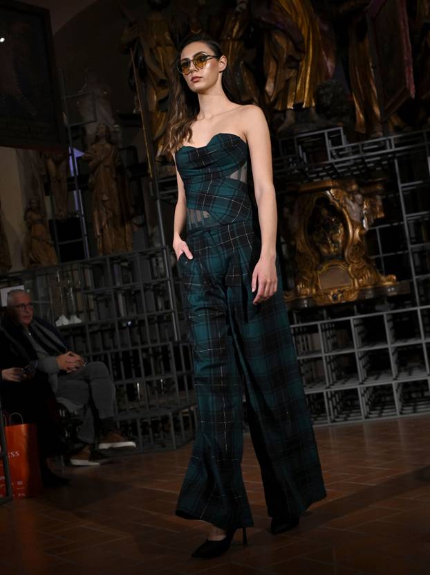 Zagreb: Modna revija Duchessa u MGZ