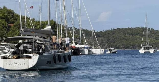 FOTO Ovako je Orban ljetovao u Hrvatskoj. Magyar ga je često prozivao: Viktore, tko to plaća?