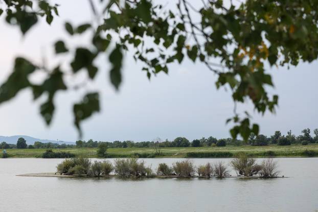 Zagreb: Šoderice Blato omiljeno su okupljalište lokalnih ribiča