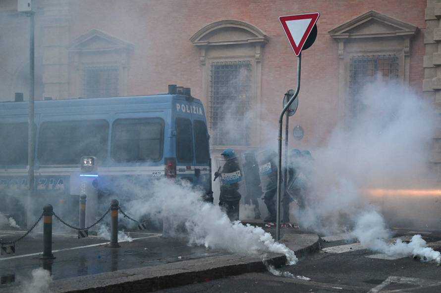 Man's death during police arrest in Italy leads to street protests