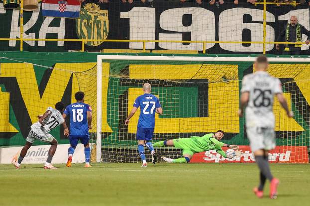 Istra s tri gola ostvarila povijesnu pobjedu protiv Dinama