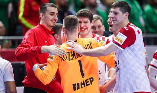 Hrvatska i 16. godinu u nizu ima drugi tandem na golu!? Cindrić zadnji put igrao prije tri tjedna