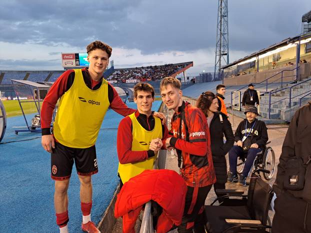 Potresne scene na Maksimiru: Igrač Kurilovca čija je nesreća ujedinila Hrvatsku izveo centar