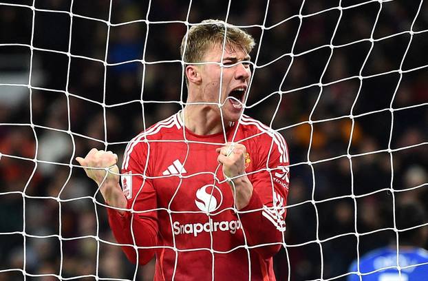 FA Cup - Fourth Round - Manchester United v Leicester City