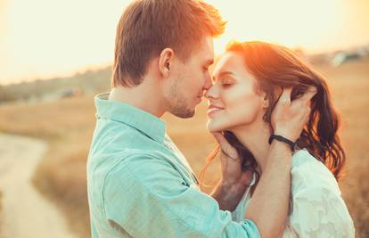 Zodijak ljubavi: Otkrijte kako se ponašaju kad su zaljubljeni