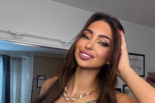 FOTO I Laura iz 'Savr&scaron;enog' voli gole haljine: Ispod prozirne crne haljine se vidjelo skoro sve...