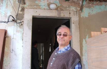 Dubrovnik: Otac spasio sinove pred bagerima