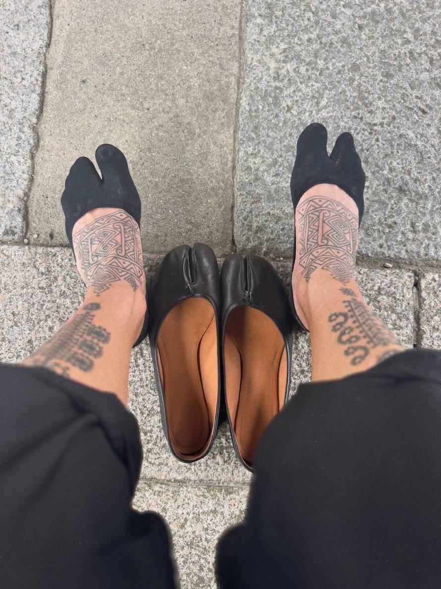 Jedni ih sanjaju, a drugi ih ne bi obuli niti za maskenbal! Vrećo pokazao neobične balerinke