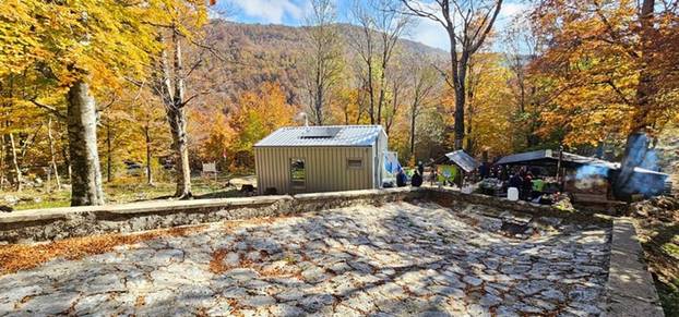 FOTO Na Velebitu otvoreno novo planinarsko sklonište Skorpovac