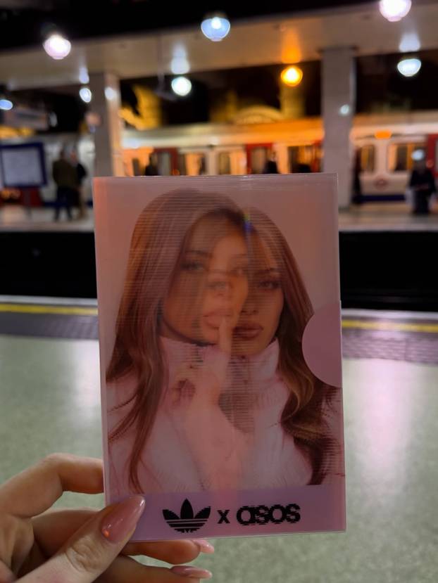 FOTO Multitalentirana bomba: Ova DJ-ica iz Londona zaludjela je cijeli internet izgledom