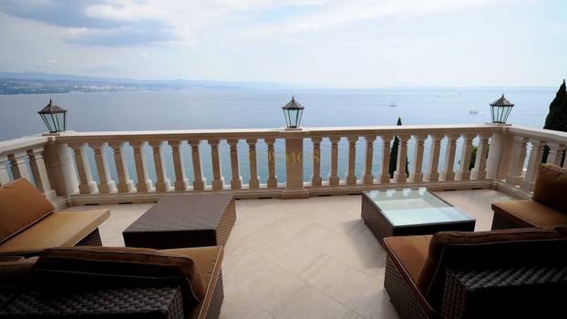 FOTO Ovo je najskuplja vila na oglasima u Hrvatskoj! Zavirite u nju. Cijena? 15,5 milijuna eura!