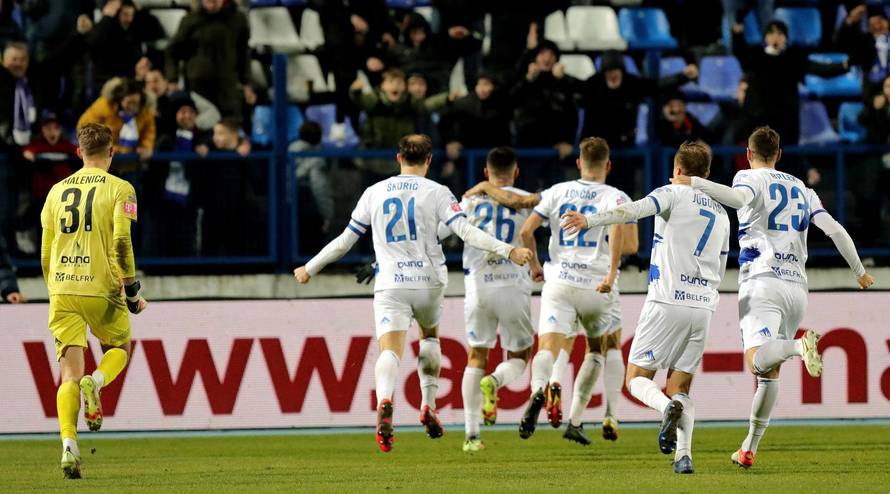 Osijek i Slaven Belupo sastali se u četvrtfinalu hrvatskog nogometnog kupa