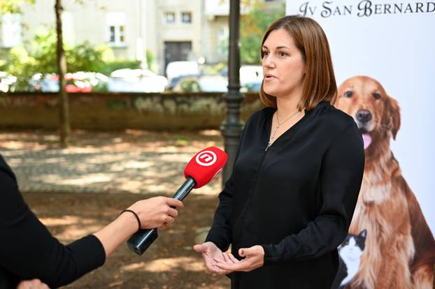 Zagreb: Počela je manifestacija pod nazivom "Dan šapica“