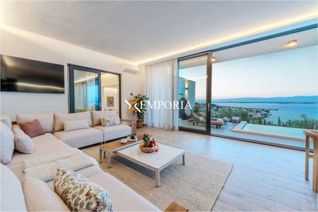 FOTO Mjesto za savršen bijeg: Svi žele ovu vilu na Ugljanu s predivnim pogledom na Zadar