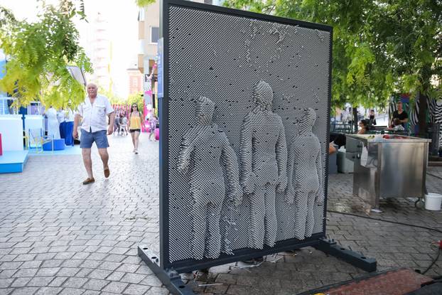 Zagreb: Prvi Festival iluzija na Europskom trgu