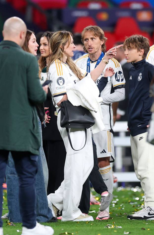 FOTO Tata, opet si prvak: Evo kako je Modrić slavio s obitelji