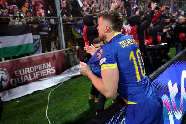 Zenica: Slavlje igrača Bosne i Hercegovine nakon što su svladali Italiju jedanaestercima