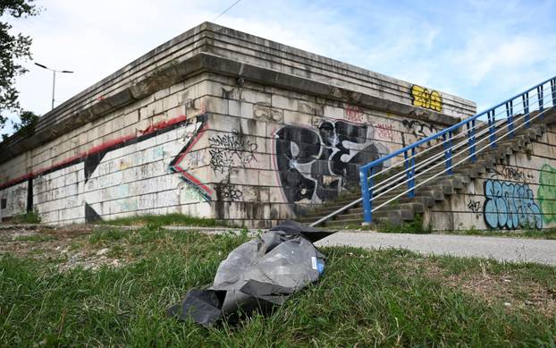 Zagreb: Nakon koncerta Thompsona još ima smeća oko Hipodroma