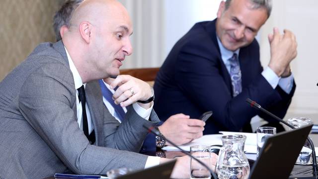 Zagreb: Vlada raspravljala o koriÅ¡tenju europskih strukturnih i investicijskih fondova