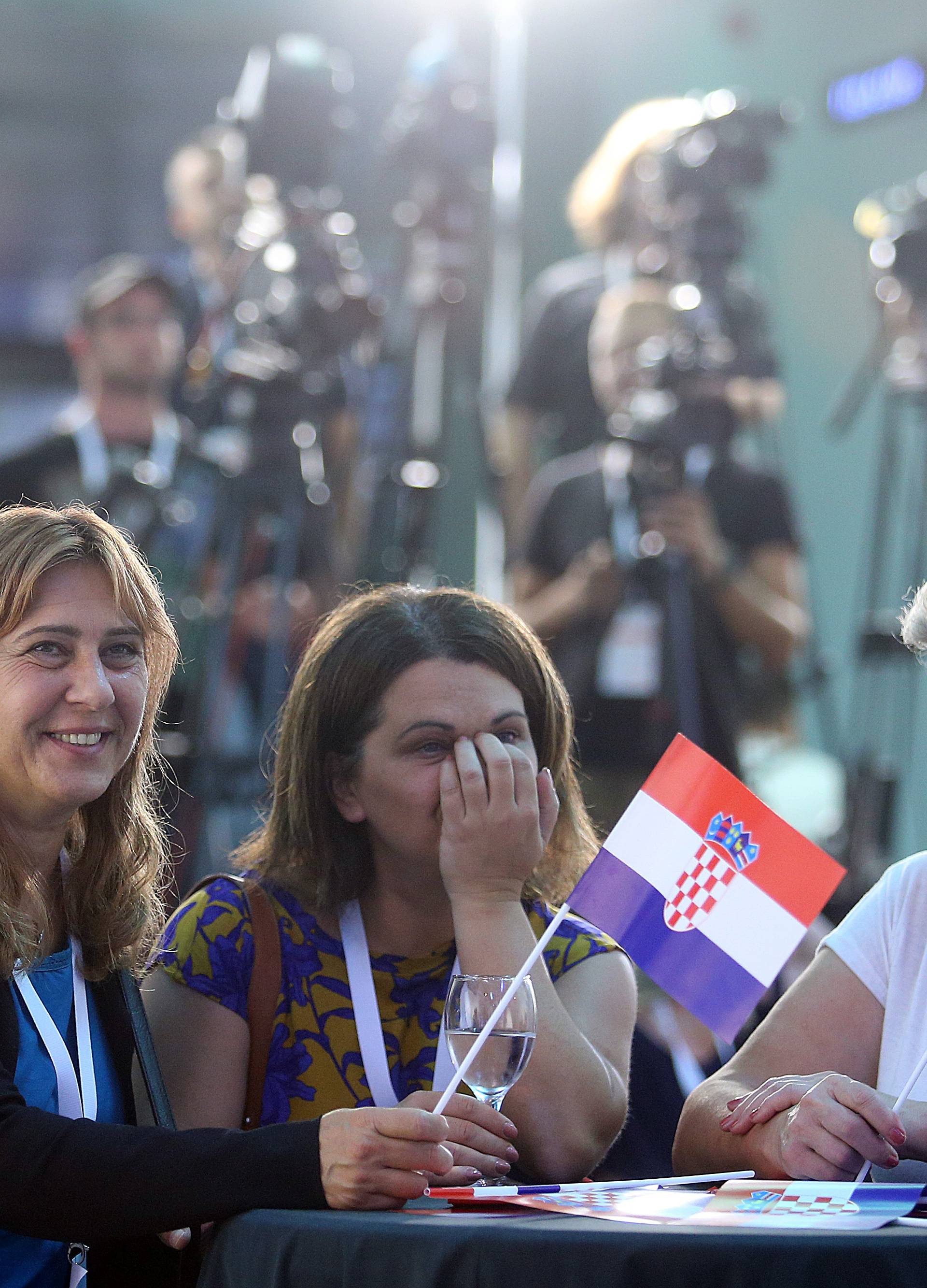 Milanović: Ovo nije bio sretan dan za Hrvatsku, zapitajmo se