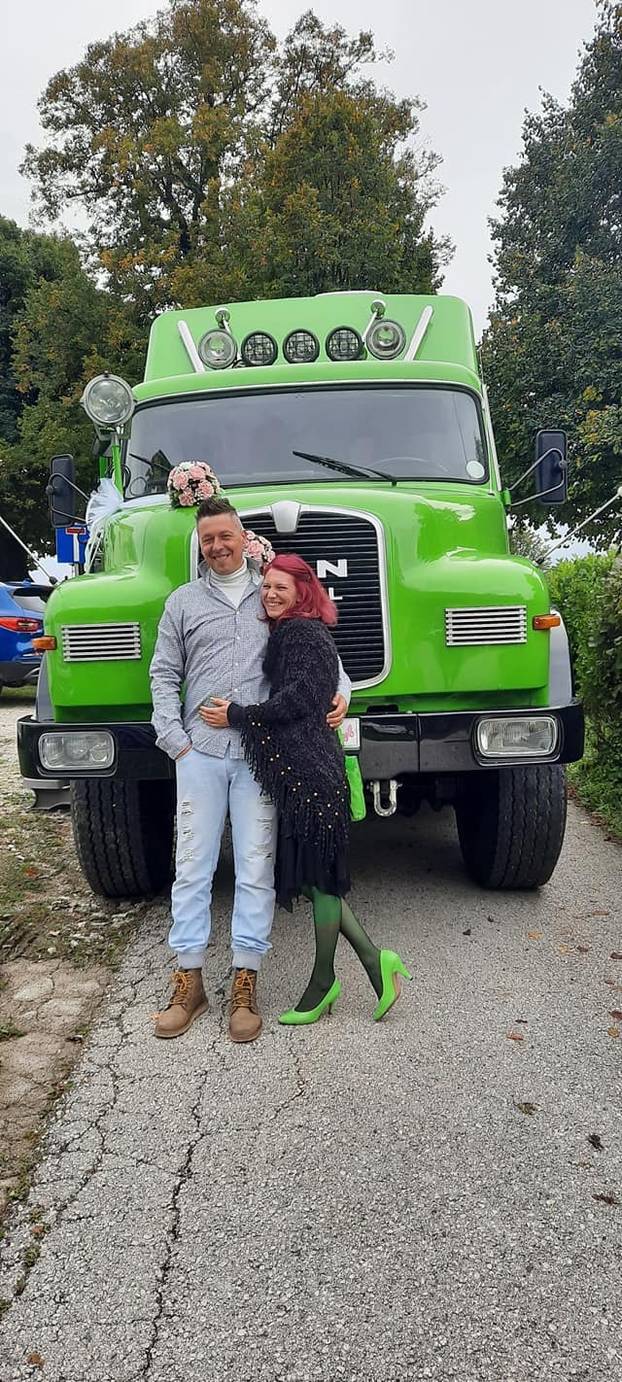 FOTO Ovo je Shrek, atrakcija s Krka: 'Hrvat mi za njega nudio kuću, a Nizozemac 170.000 €...'