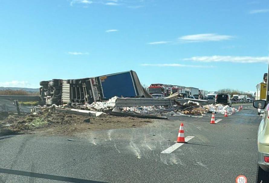 VIDEO Što je ovo, majko mila?! Transformer na A3: 'Taj kamion je bio u onoj strašnoj nesreći'