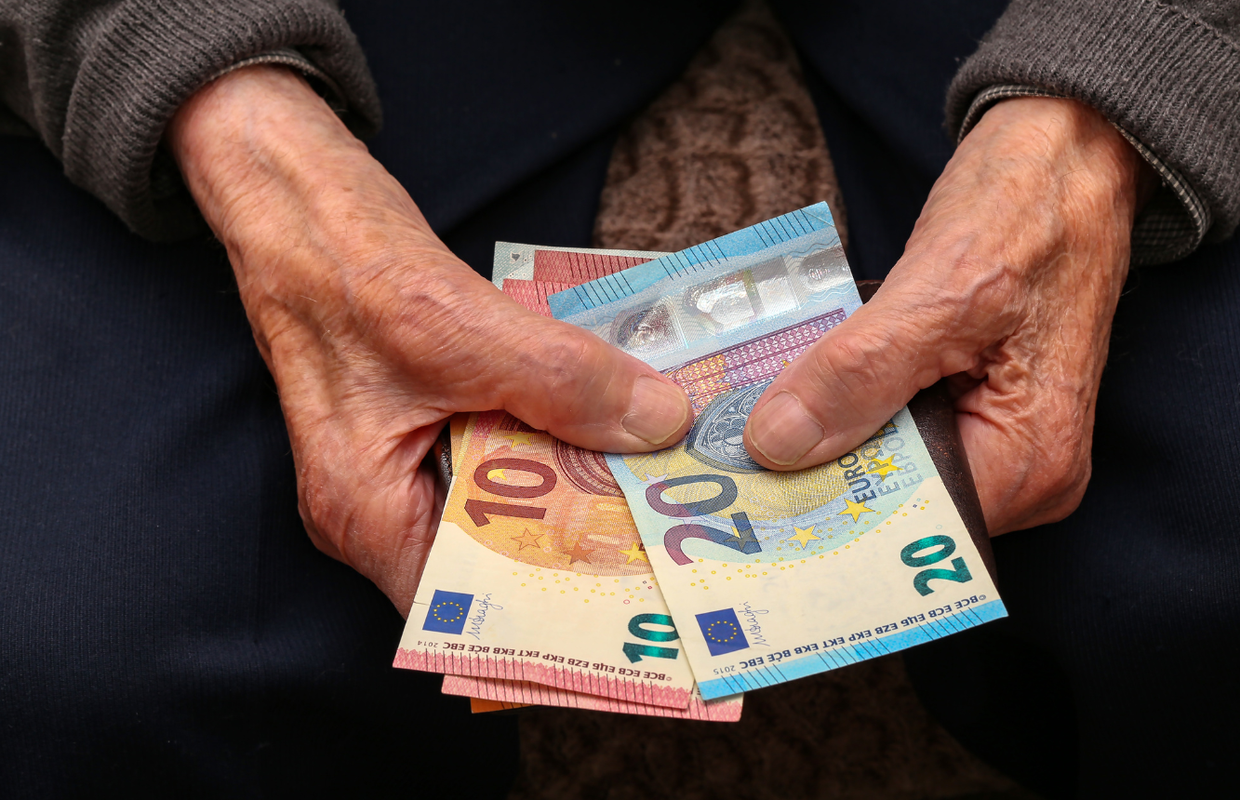 HZMO: Od utorka kreće isplata jednokratne novčane pomoći za umirovljenike. Evo kome stiže