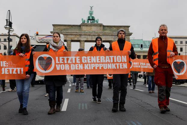 Last Generation activists protest in Berlin