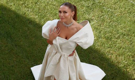 FOTO Mila Horvat nakon 11 godina opet u bijelom: 'Udala bih se, ali nitko ne pita...'