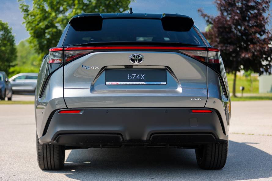 Prva električna Toyota stigla u Hrvatsku na vrijeme za poticaje