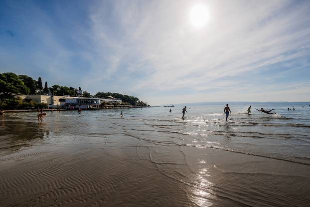 Bablje ljeto na splitskim Bačvicama