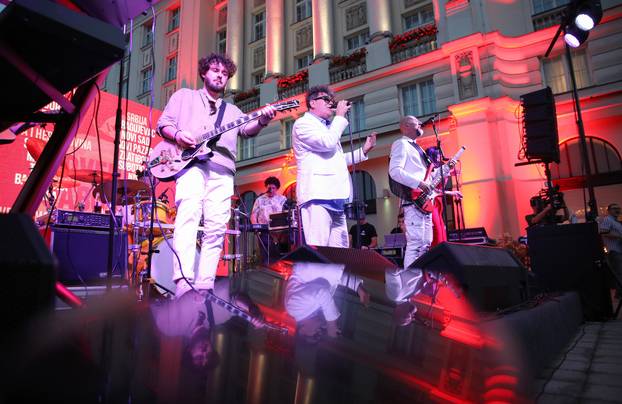 Zagreb: Crvena jabuka predstavila novi album i najavila koncertnu turneju